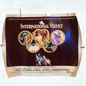 Vintage Original 1/2 Sheet International Velvet Movie Theatre Promo Poster 28x22